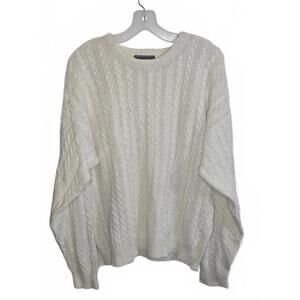 Preswick & Moore Women's Medium Cream Cable Knit Sweater
